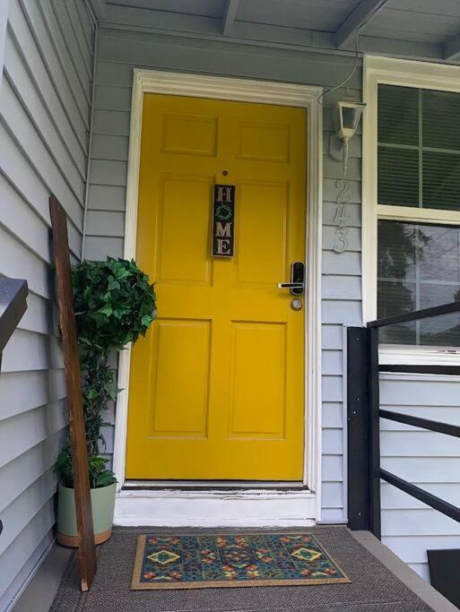 Cozy Home, King Bed, 3 Bedrooms,Close To Downtown Beaches Towncenter Jacksonville Exterior photo